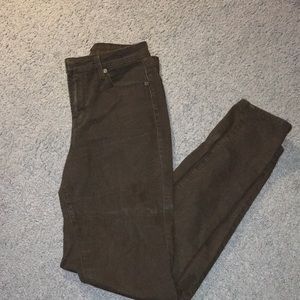 Black high-waisted skinny jeans